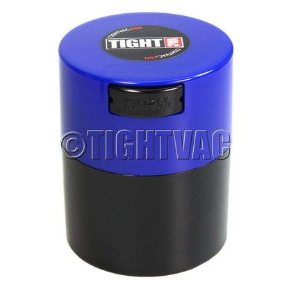 Odor-Proof Storage Container: The Tight Vac 3oz Medium container keeps your items fresh and free from unwanted odors.