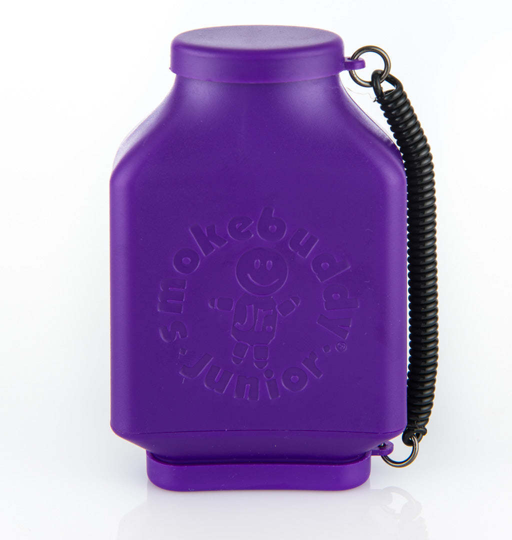 On-the-Go Smoke Filter: Perfect for travel or discreet use in public spaces, the Smoke Buddy Jr. is your on-the-go solution for clean and odor-free sessi