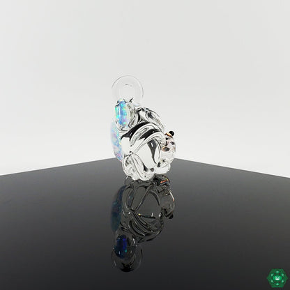 20mm Opal Glass Pendants: Casto Glass crafts beautiful opal pendants with vibrant colors, ideal for creating unique necklaces and accessories.