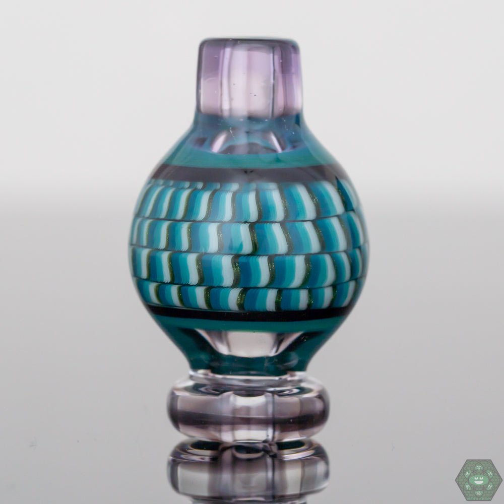 Bubble Caps for Optimized Airflow: Conversion Glass bubble caps are designed to optimize airflow, providing a more flavorful and enjoyable dabbing experience.