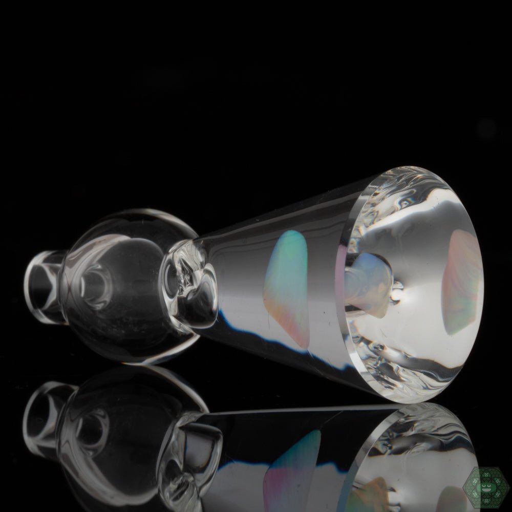 Premium Vaping Experience: Enjoy a premium vaping experience with Smir Glass Nefertiti Ball Caps.