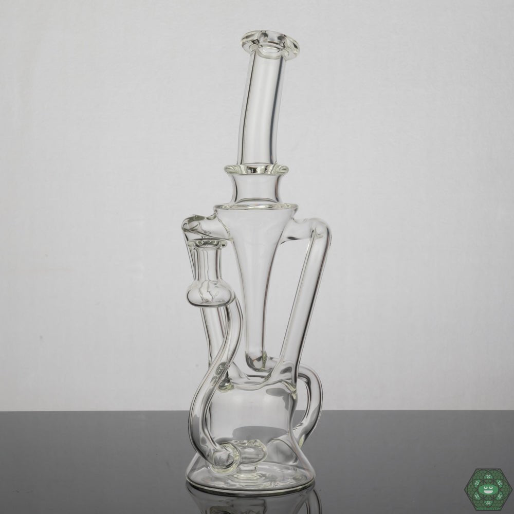 Prophecy Glass Recycler #6, compact and efficient, stylish recycler, combining compact dimensions with effective filtration, an ideal stylish choice for daily use.