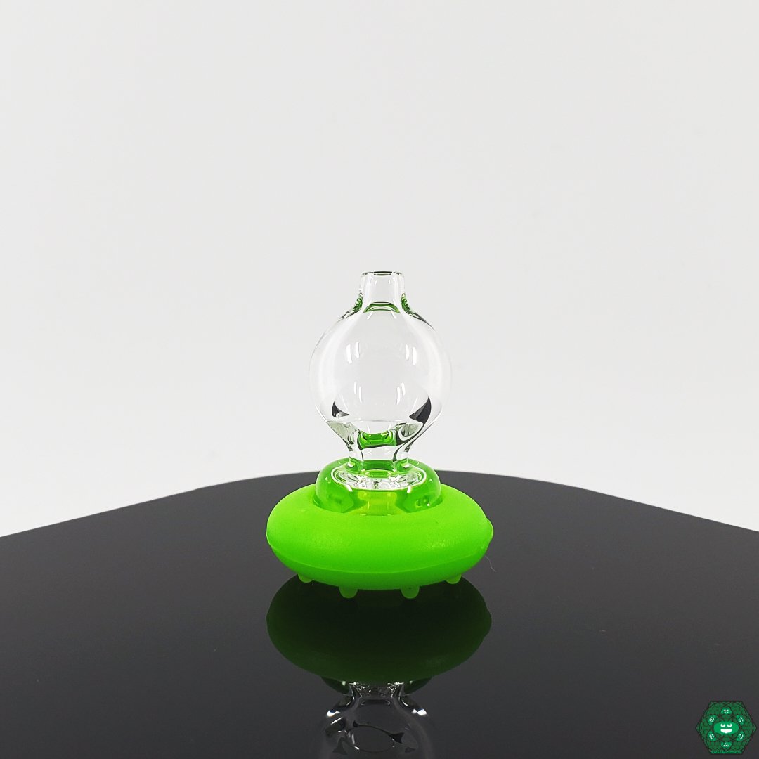 Puffco Peak Spacewalk Carb Cap – Ensures smooth hits with optimized airflow regulation.
