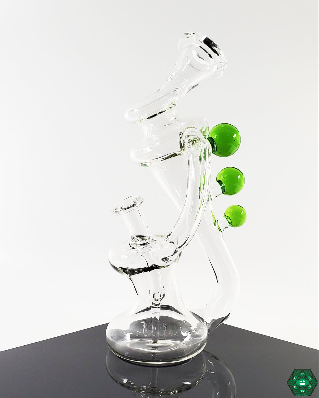 Purple Marble Glass Recycler: The Leroy Glass Recycler in Purple Marble offers both aesthetic appeal and efficient filtration with its 2-hole percolator design.