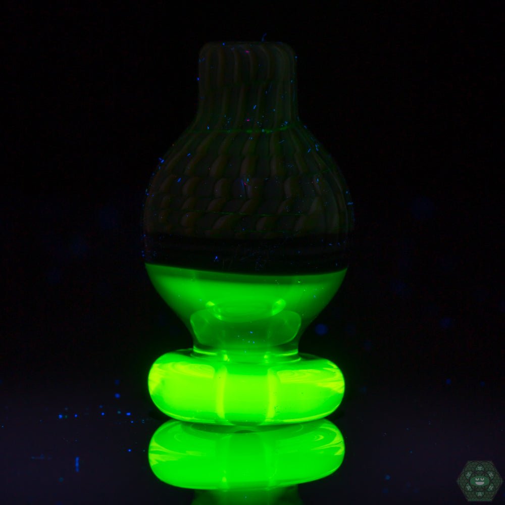 Quartz Nail Bubble Caps: These bubble caps are designed to fit perfectly on 25mm quartz nails, ensuring a secure and efficient connection.