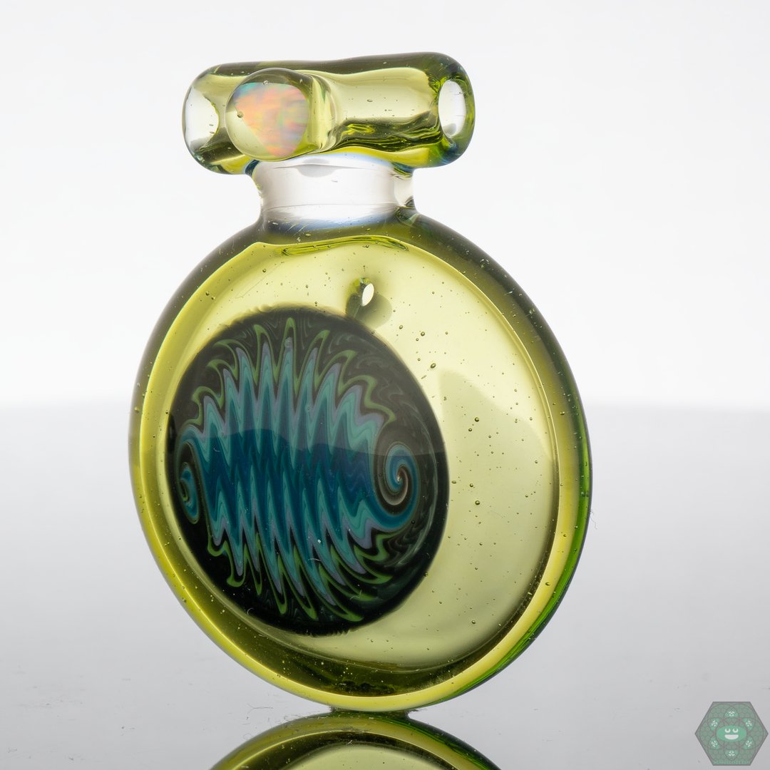 Ra Glass Pendant - Kryptonite - @Ra_glass - HG
