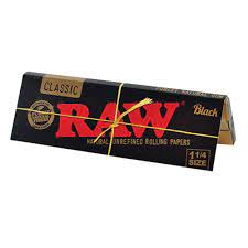 RAW Classic Rolling Papers – Unbleached, natural, and vegan-friendly for the ultimate pure smoking experience.