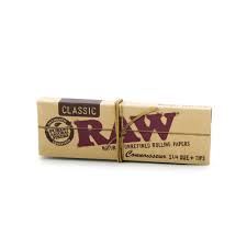 RAW Connoisseur Rolling Papers with Tips, an all-in-one premium set for the perfect roll