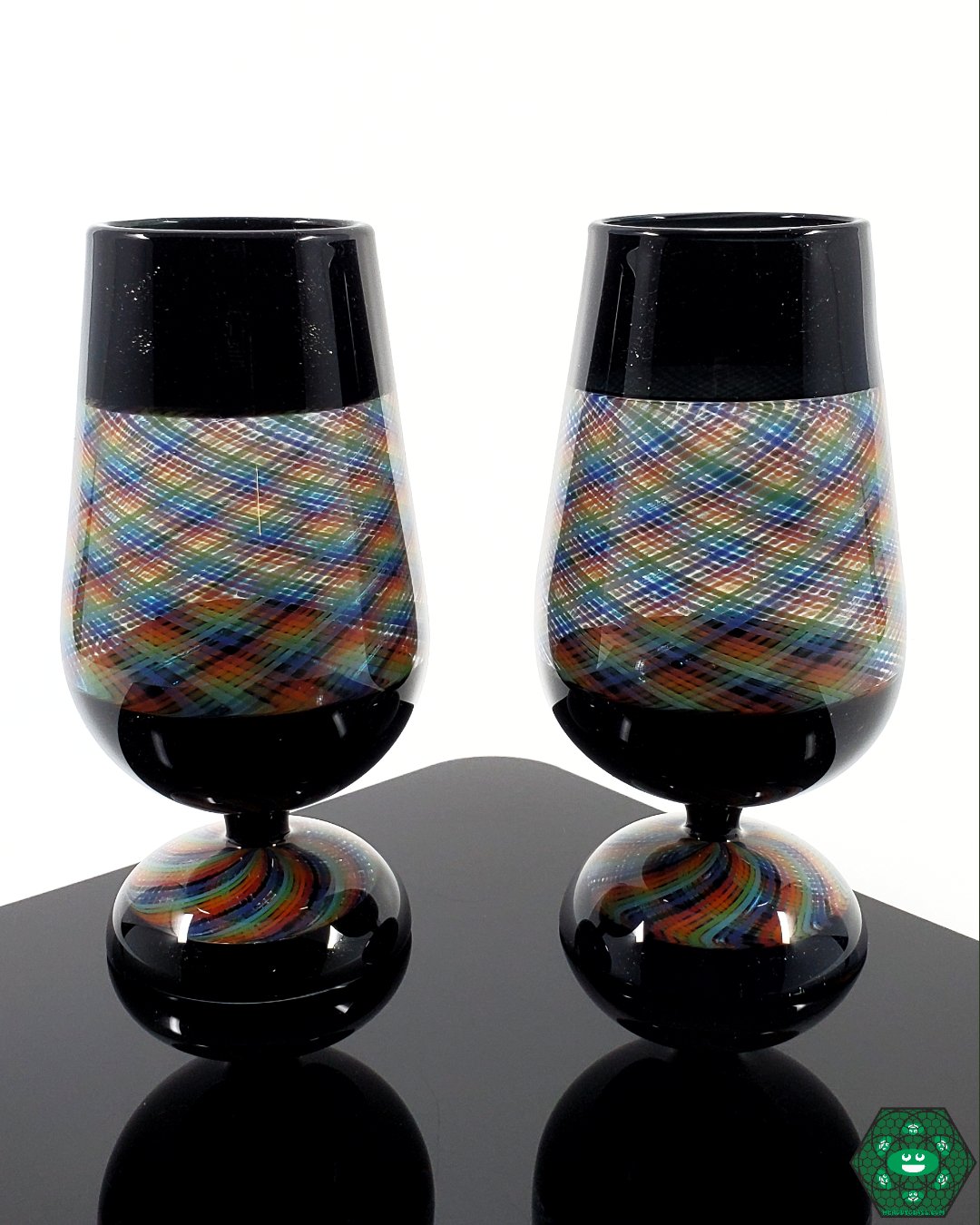 ROBO 5oz Cup Set – Artistic handcrafted glass cups, perfect for showcasing drinks with a creative touch and ideal for collectors or special occasions.