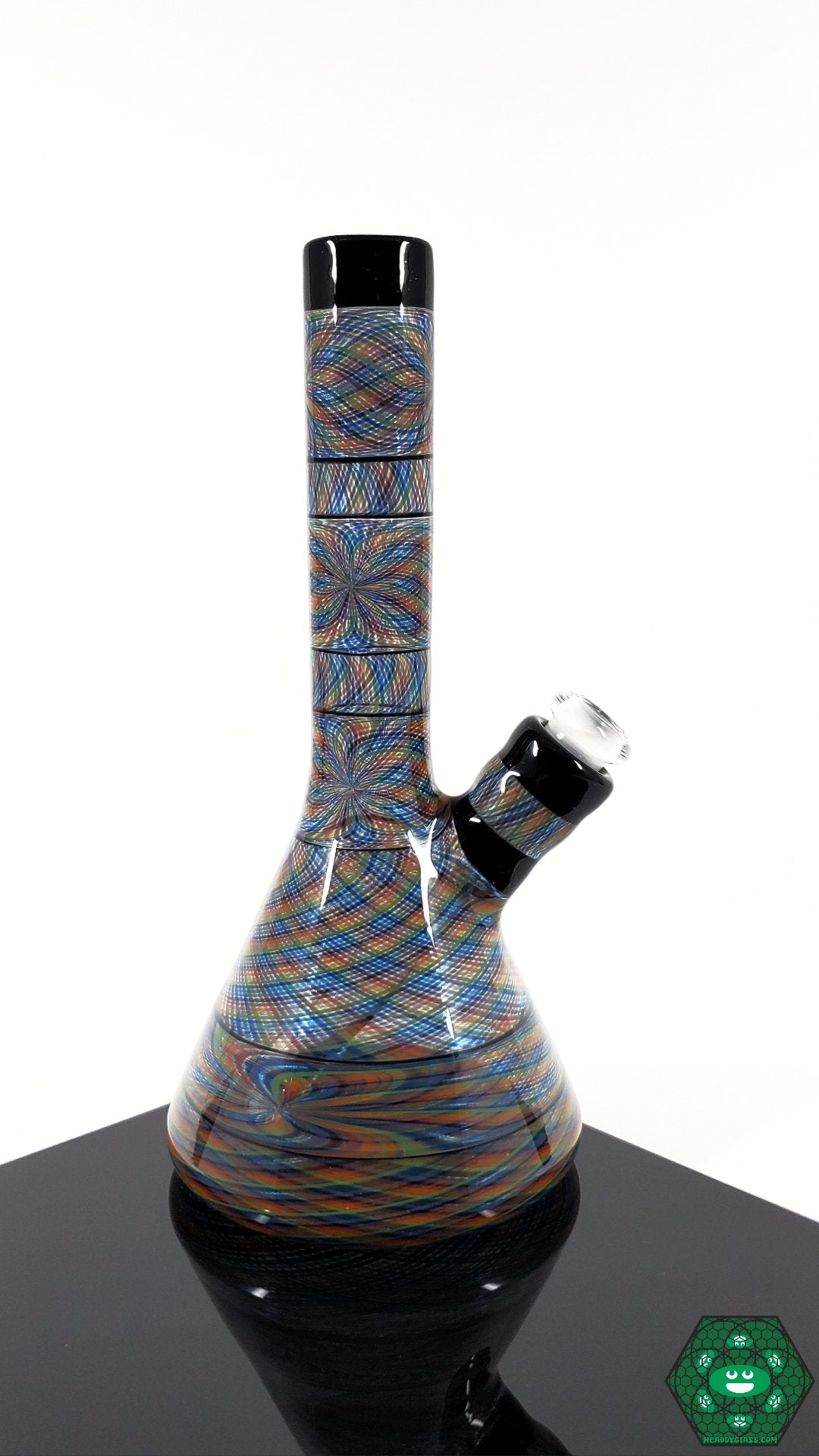 ROBO Retti Mini Tube – Compact design, ideal for both display and practical use, featuring high-quality glasswork for consistent sessions.