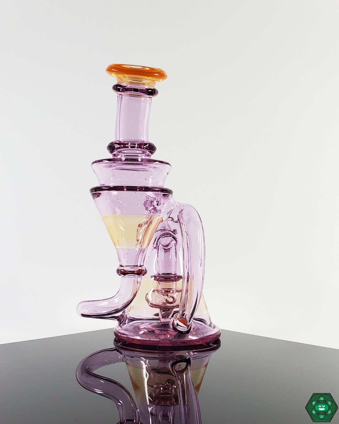 Rozay Quickdraw with Single Uptake: The Cerio Glass Rozay, an elegant and functional piece designed for clean and consistent sessions.