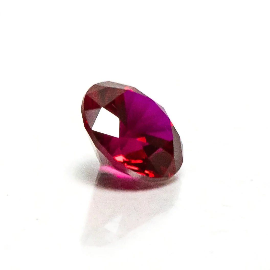 Ruby Pearl Co 10MM Diamond Cut Ruby, a high-quality dab accessory providing excellent heat retention and aesthetic appeal, designed to enhance your dabbing sessions.