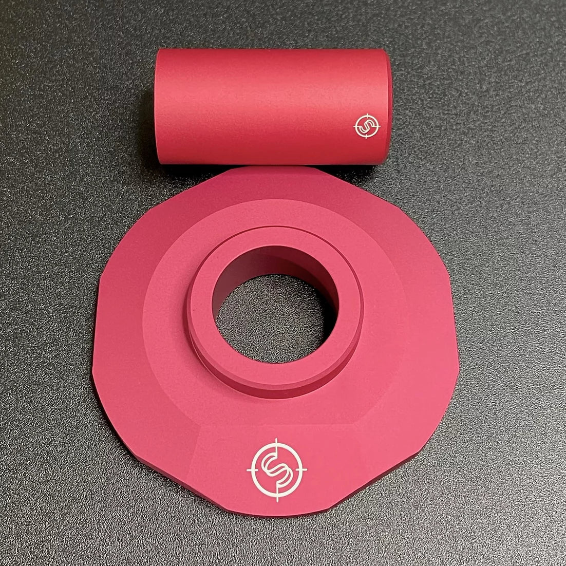 Scope Stack Full Sets, providing multi-level organization for glass accessories, combining functionality and style, built for convenience and durability.