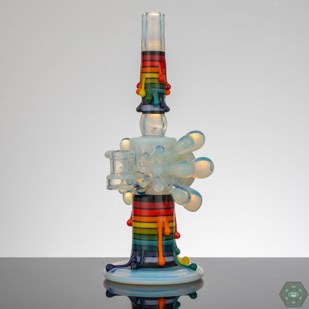Durable borosilicate glass Skrillinger Glass Exploding Hypercandle featuring vibrant colors and detailed craftsmanship.