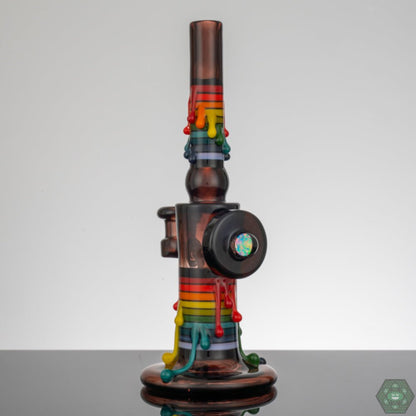 Unique dusk and encalmo color-accented Skrillinger Glass Hypercandle, blending style and function.