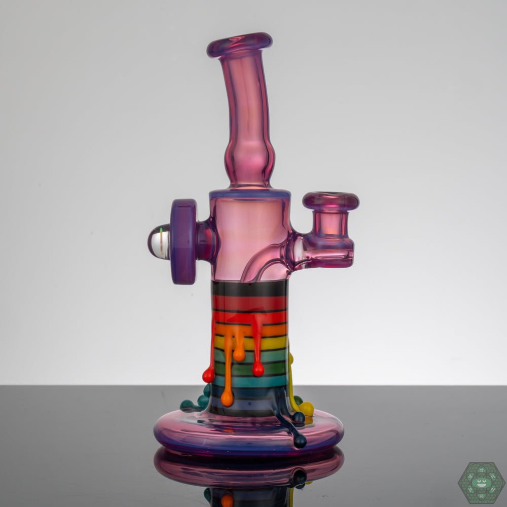 Skrillinger Royal Jelly Candle Jammer, a handcrafted glass dab rig with a unique jelly-inspired design.