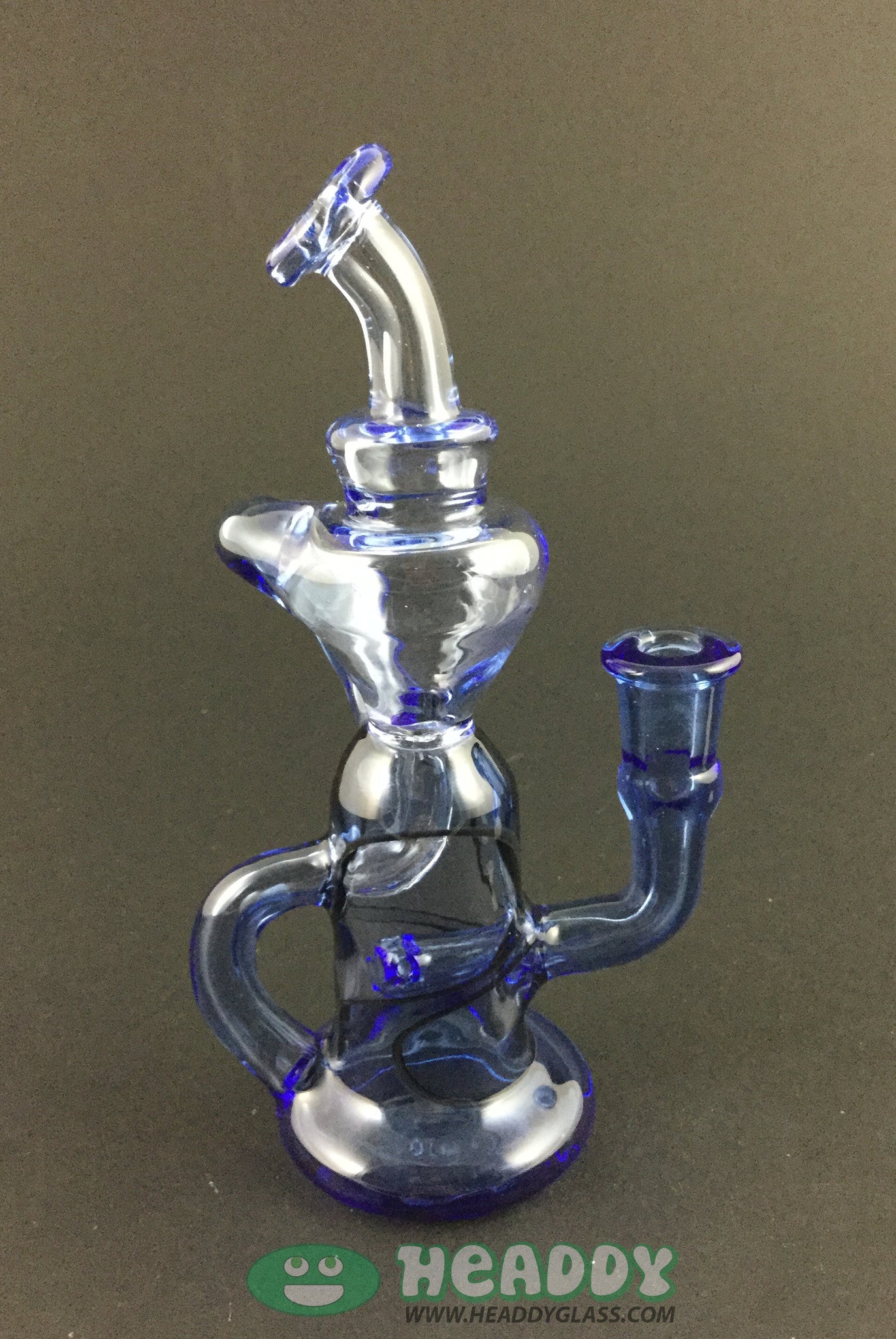  STF Glass Recycler, a high-quality glass piece offering optimal performance and smooth dabbing experiences.