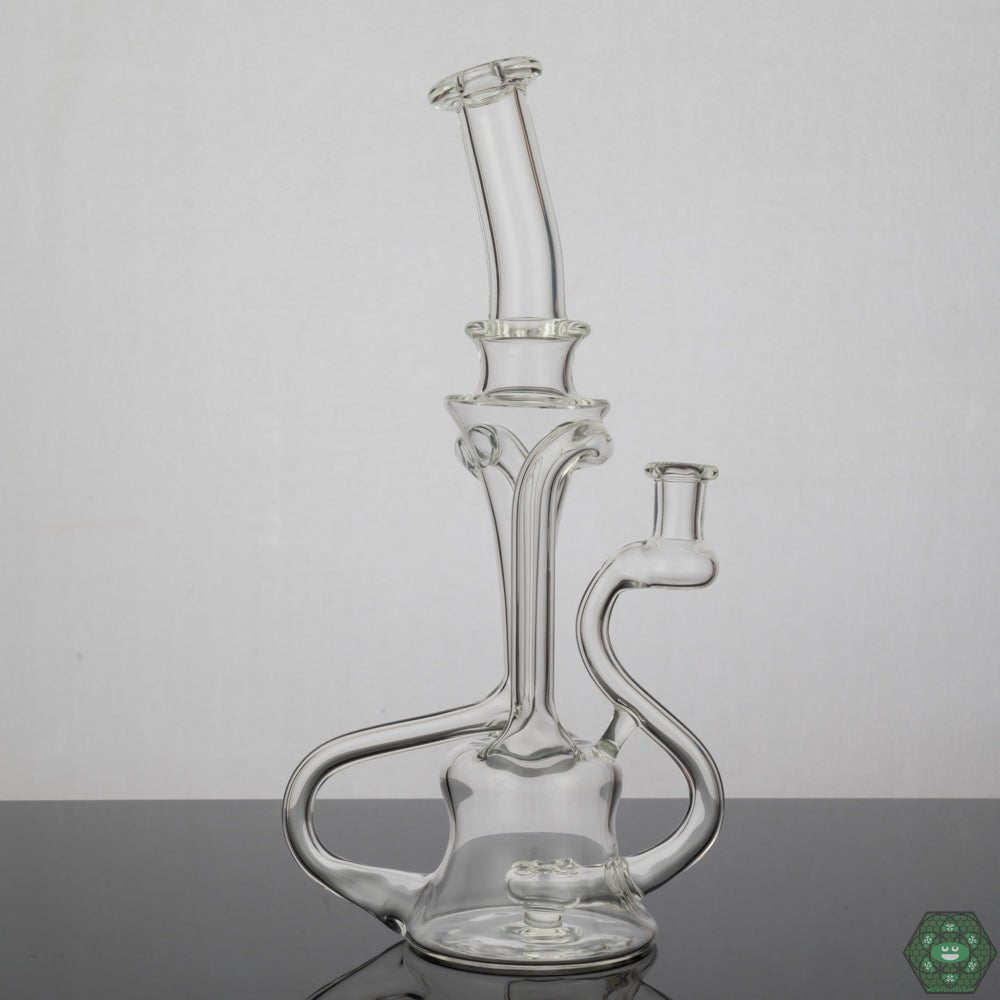 Stylish Glass Recycler: The Prophecy Glass Recycler #6 is not only functional but also a stylish addition to any collection, making it an ideal choice for daily use.