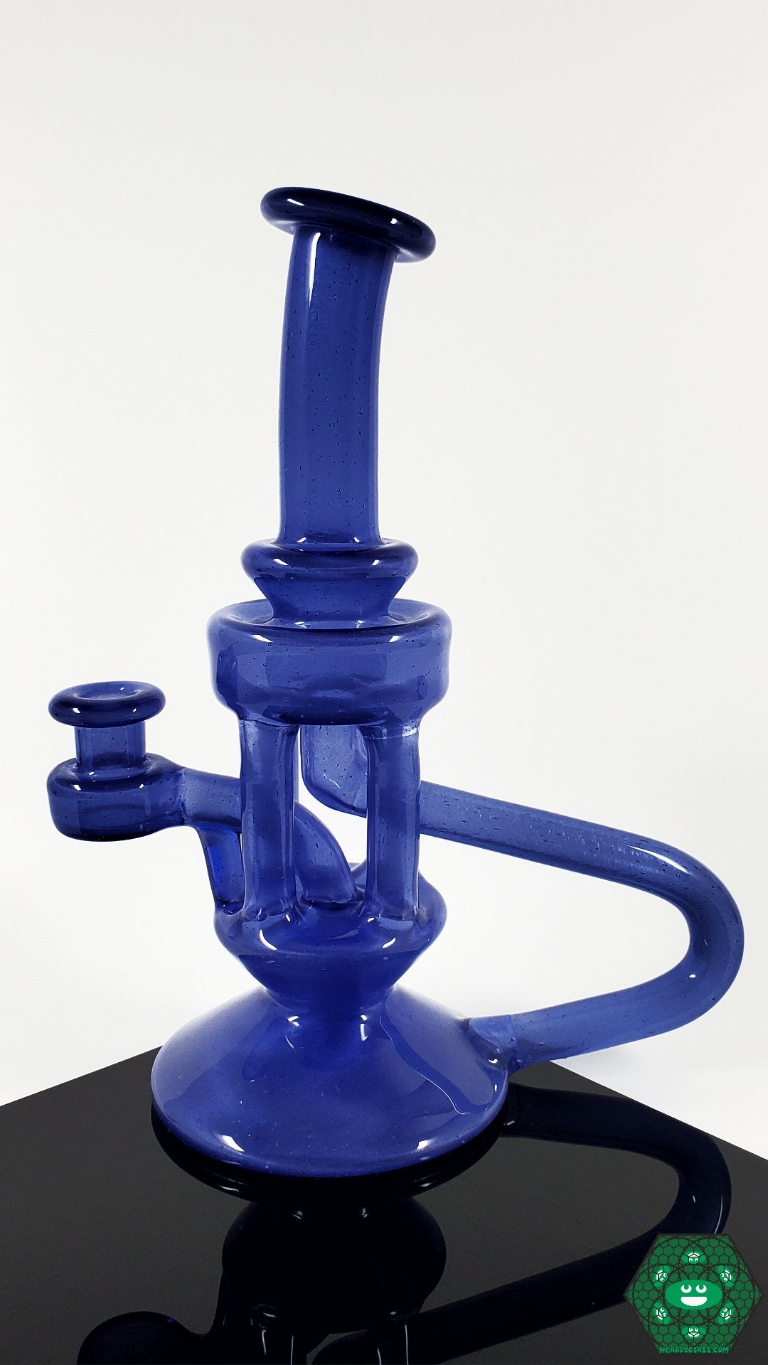 T Schmitty Quad Uptake Recycler – Smooth filtration and enhanced hits with quad uptake design and Sonic Blue finish, ideal for concentrated sessions.