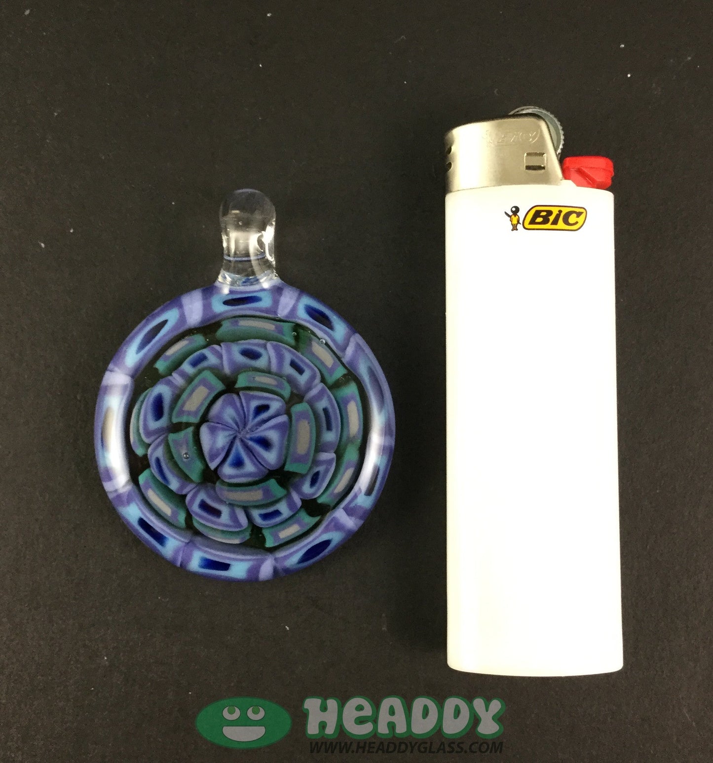 T-Stokes pendant - HG Shipping Dept. - HG