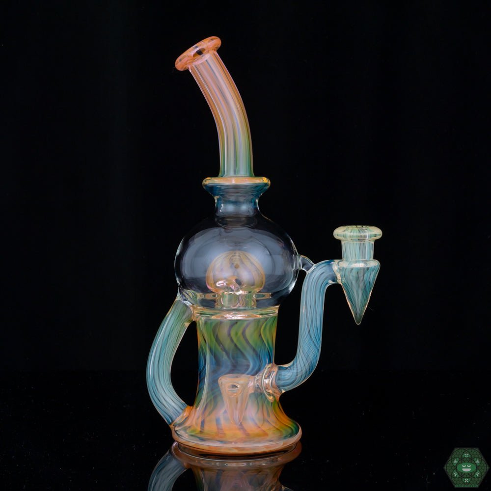 Tube Sock Glass Bubbler: The Hustle Fumed Brain Bub #2 is a high-quality piece from Tube Sock Glass, known for their artistic and functional designs.