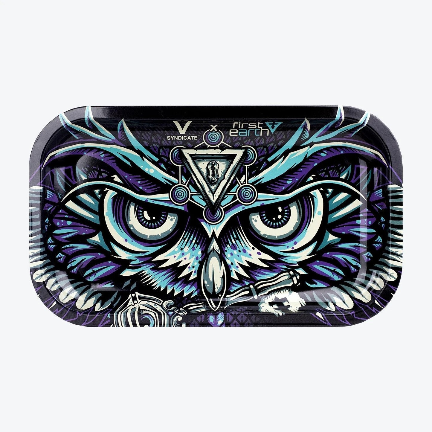  V Syndicate Tray: This medium rolling tray from V Syndicate combines style and functionality for an enhanced rolling experience.