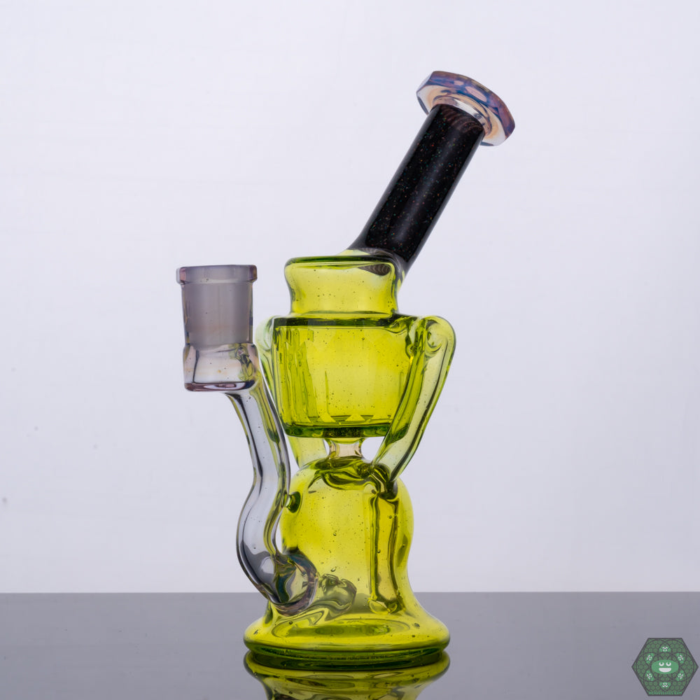 Wolfe Glass Double Single Internal Drain Recycler #1, a 14mm borosilicate dab rig featuring an internal drain system for efficient filtration and smooth pulls, a sturdy design with a sleek aesthetic, ideal for users seeking quality and artistry.