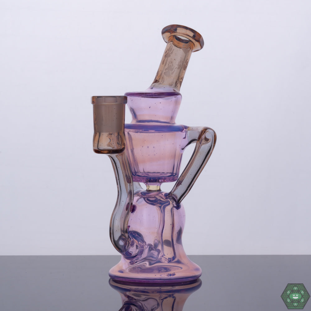 Wolfe Glass Double Single Internal Drain Recycler, a compact 14mm recycler featuring a 4-hole perc, faceted mouthpiece and joint, dual uptake, and single drain functionality for smooth pulls every time, a premium choice for high-quality sessions.